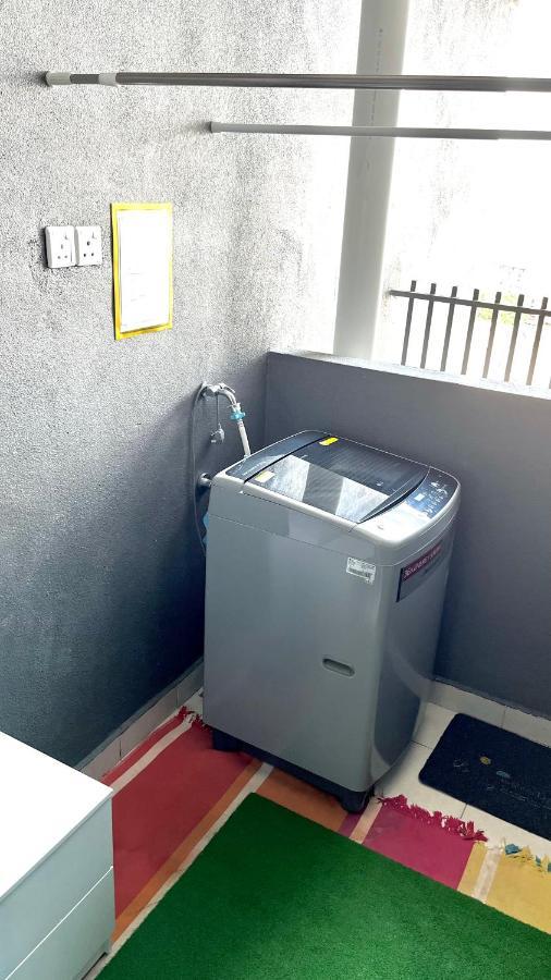 Golden Troika Kota Bharu - 2 Bedrooms Kültér fotó